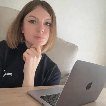 Olesia L.